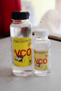 Virgin Coconut Oil (VCO) 