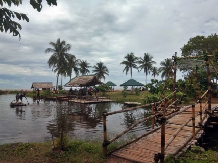 WISATA PANTAI KARINDANGAN